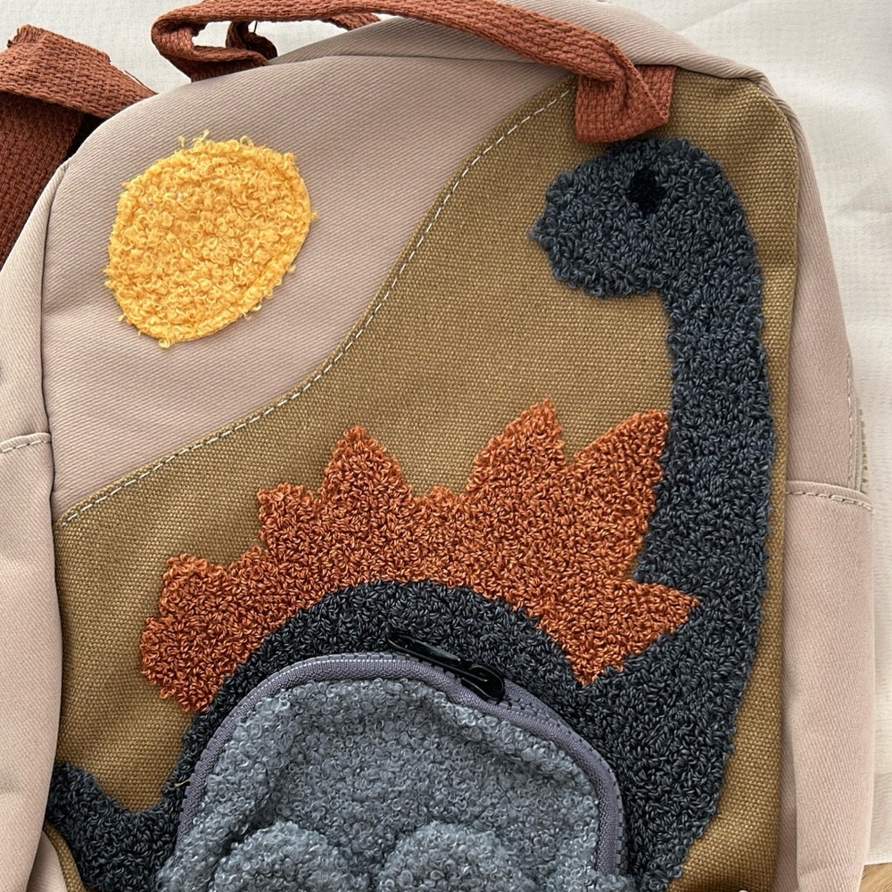 DINO-RAUR BACKPACK